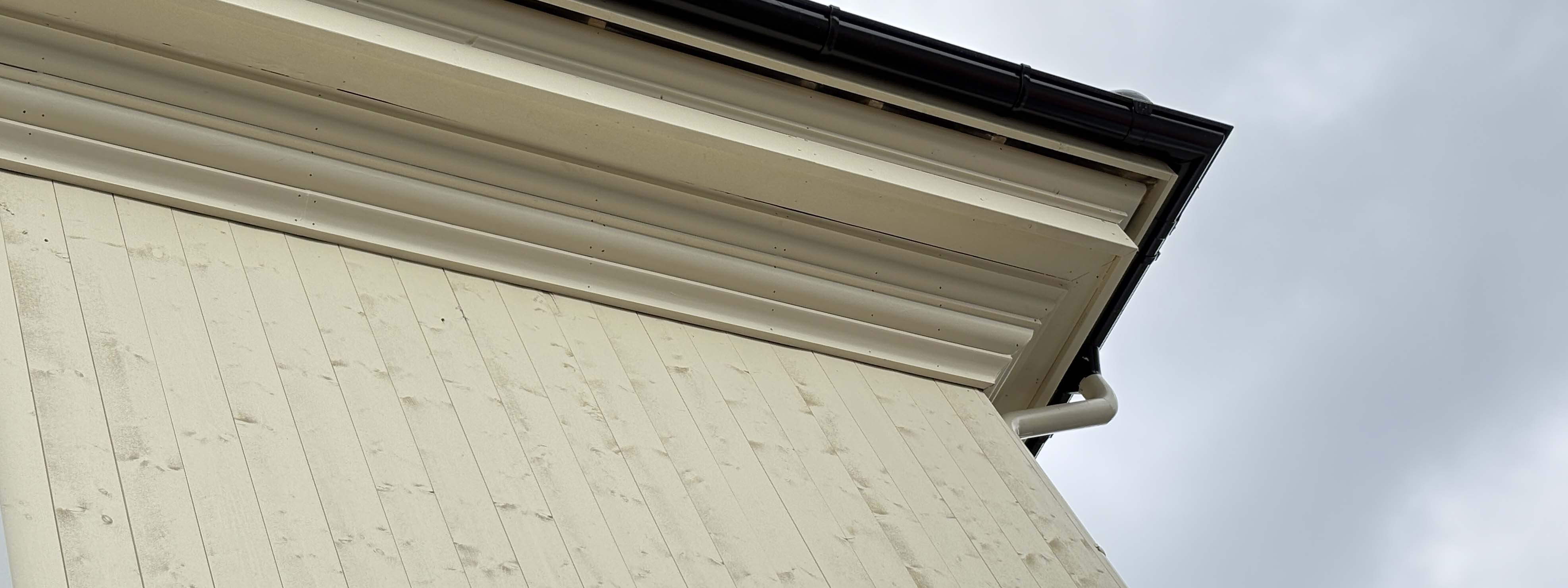 Moelven Heftig kledning med skjult innfesting