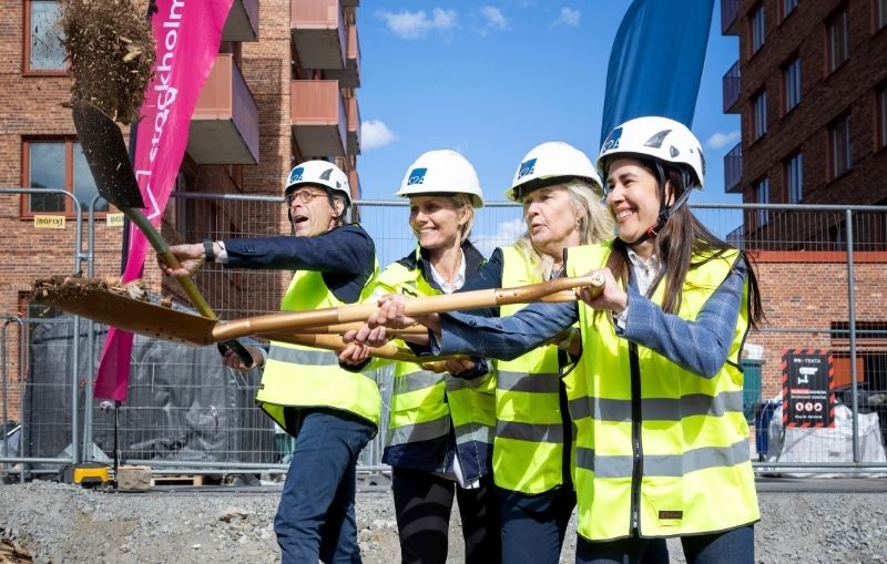 Första spadtaget för projektet i Slakthusområdet i Stockholm