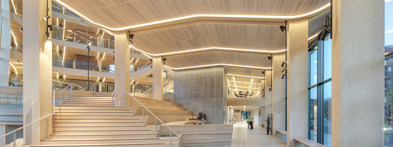 2019 öppnade Finansparken i Stavanger, en av Europas största näringslivsbyggnader i trä, med stödkonstruktioner, innertak och inredningslösningar från Moelven.