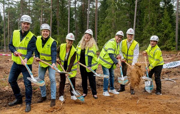 Första spadtaget Botkyrka vård- och omsorgsboende