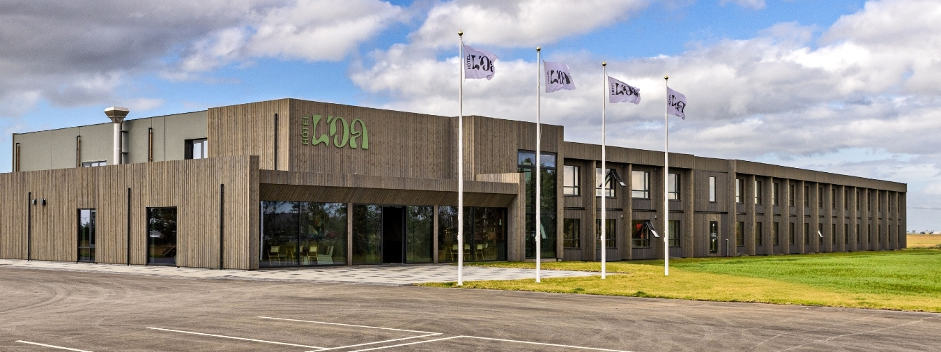 Hótel Loa þar sem hótelálman er byggð með norskframleiddum timburmódulum frá Moelven Byggmodul.