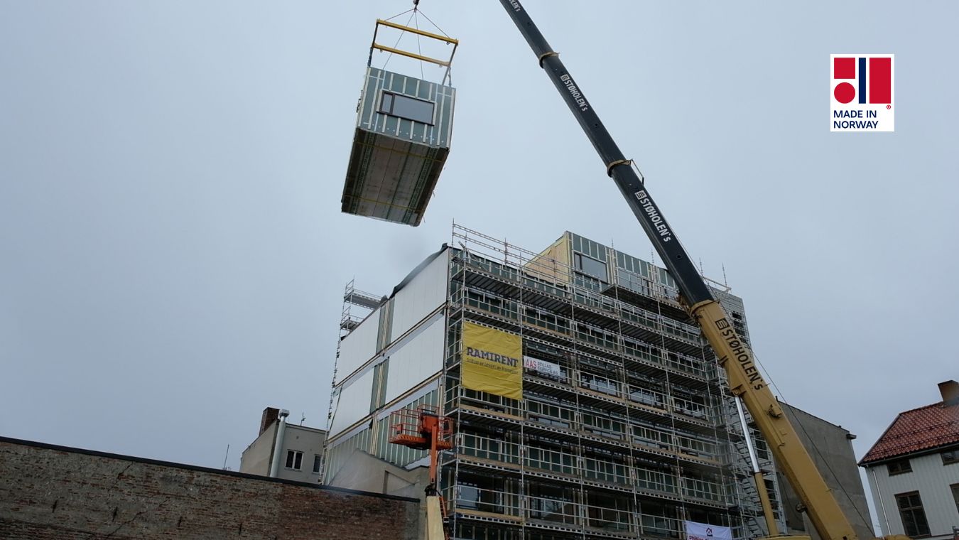 Historisk modulbygg i tre på seks etasjer