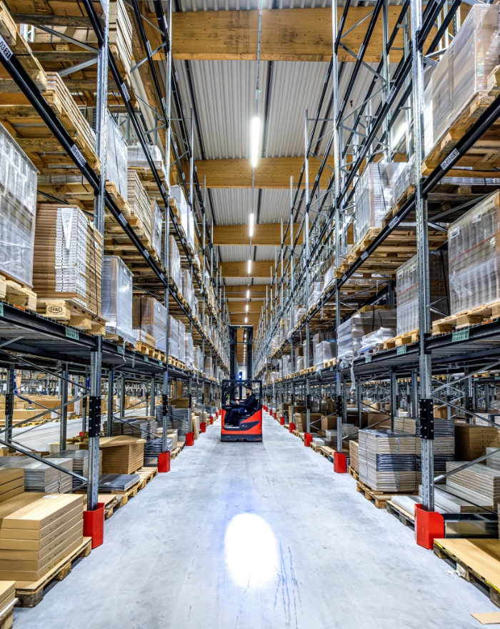 inuti lager, elgiganten