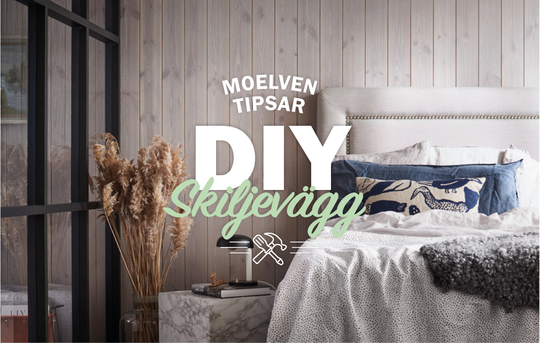 Sovrum med träpanel, skiljevägg, säng och sängbord