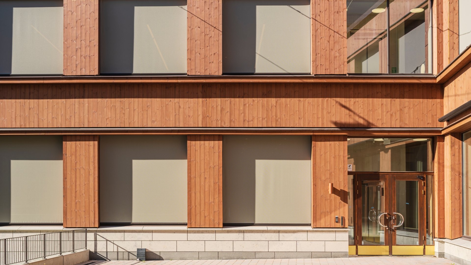 Fasad av ThermoWood BT Pigment Naturbrun