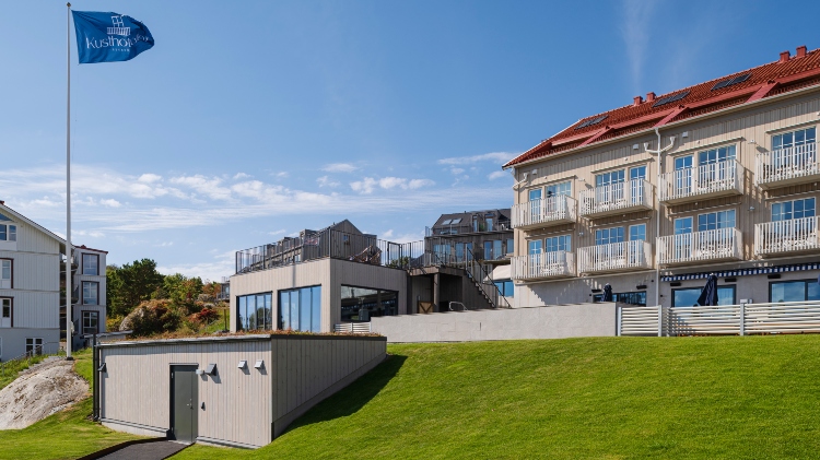 Fasad av ThermoWood BT Pigment Vit