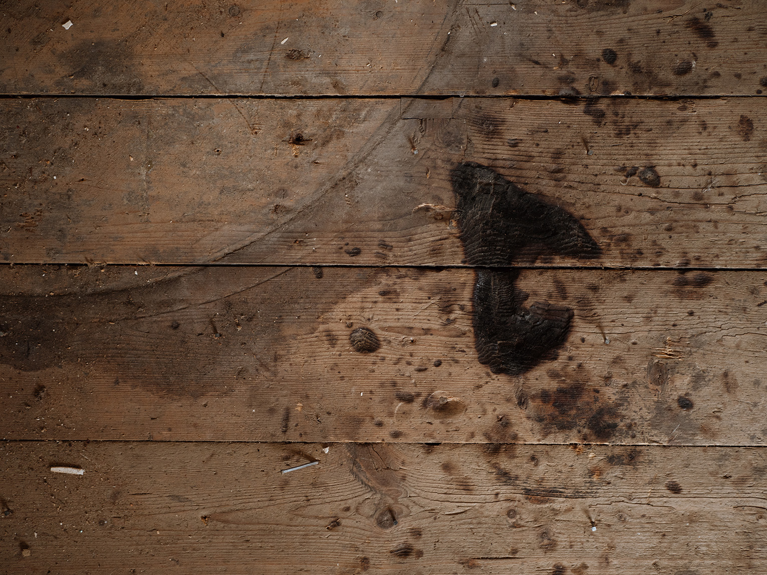 Slitna gamla trägolv