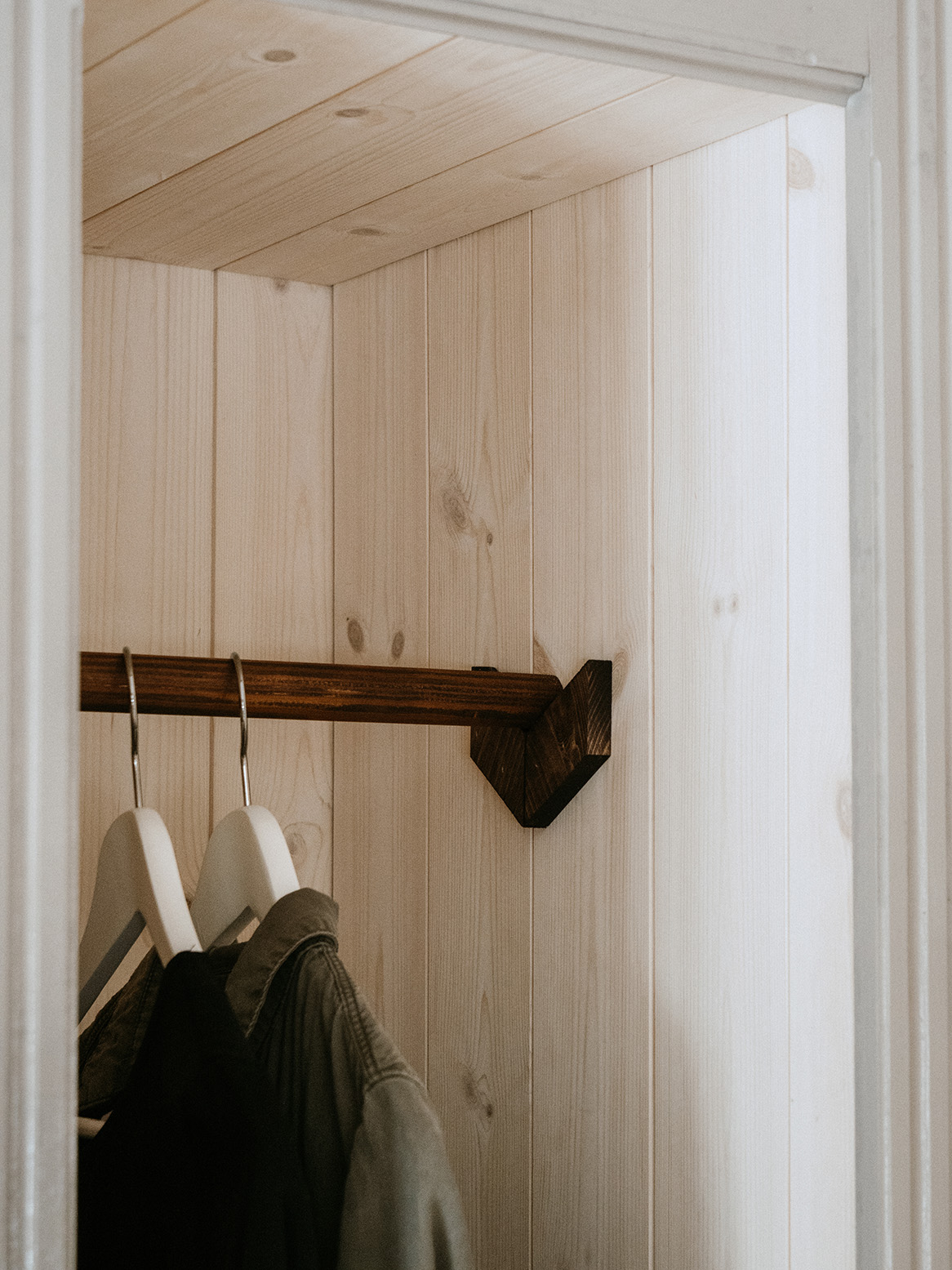 Inred med trä på tre olika sätt