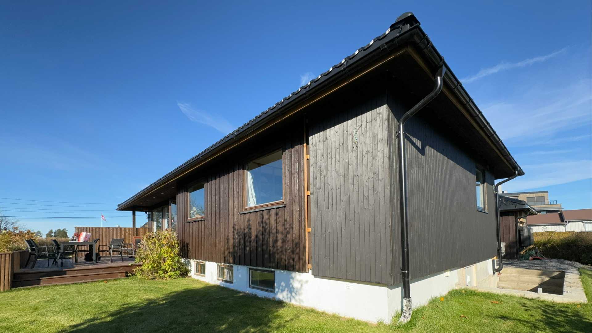 Enebolig med ny Heftig PRO+ kledning med skjult innfesting i fargen Bever