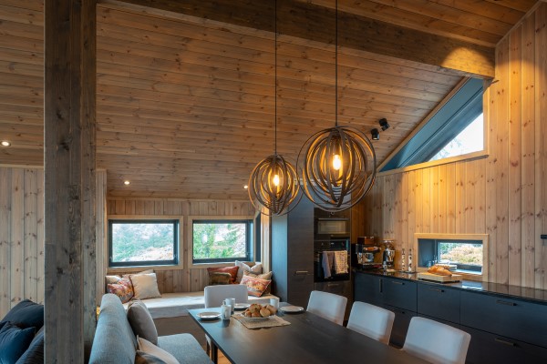 Tidlos-moderne-sundby-forsidebilde.jpg